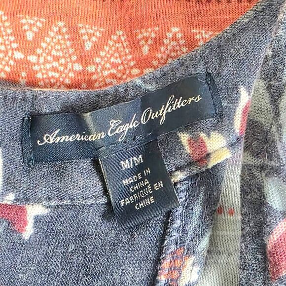 American Eagle Navy Floral Racerback Tank M - Picture 7 of 9